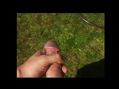 ❤️ Heta heta tjejen får sin rosa fitta knullad och kommer med en spruta i en sommarträdgård ❤️ Pornvideo at sv.porn-mz-com.ru