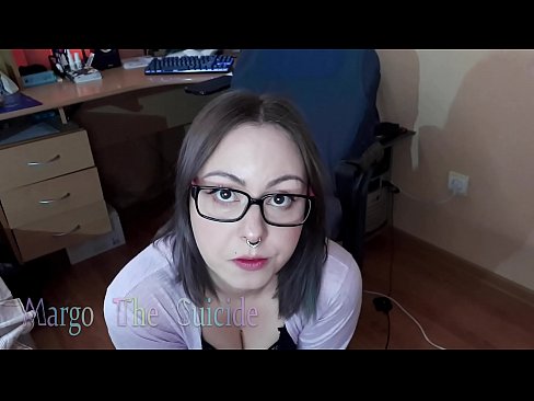 ❤️ Sexig tjej med glasögon suger Dildo djupt på kamera ❤️ Pornvideo at sv.porn-mz-com.ru