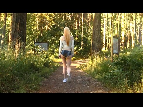 ❤️ Vacker kvinna rör sig långsamt, inte nakenvideo ❤️ Pornvideo at sv.porn-mz-com.ru